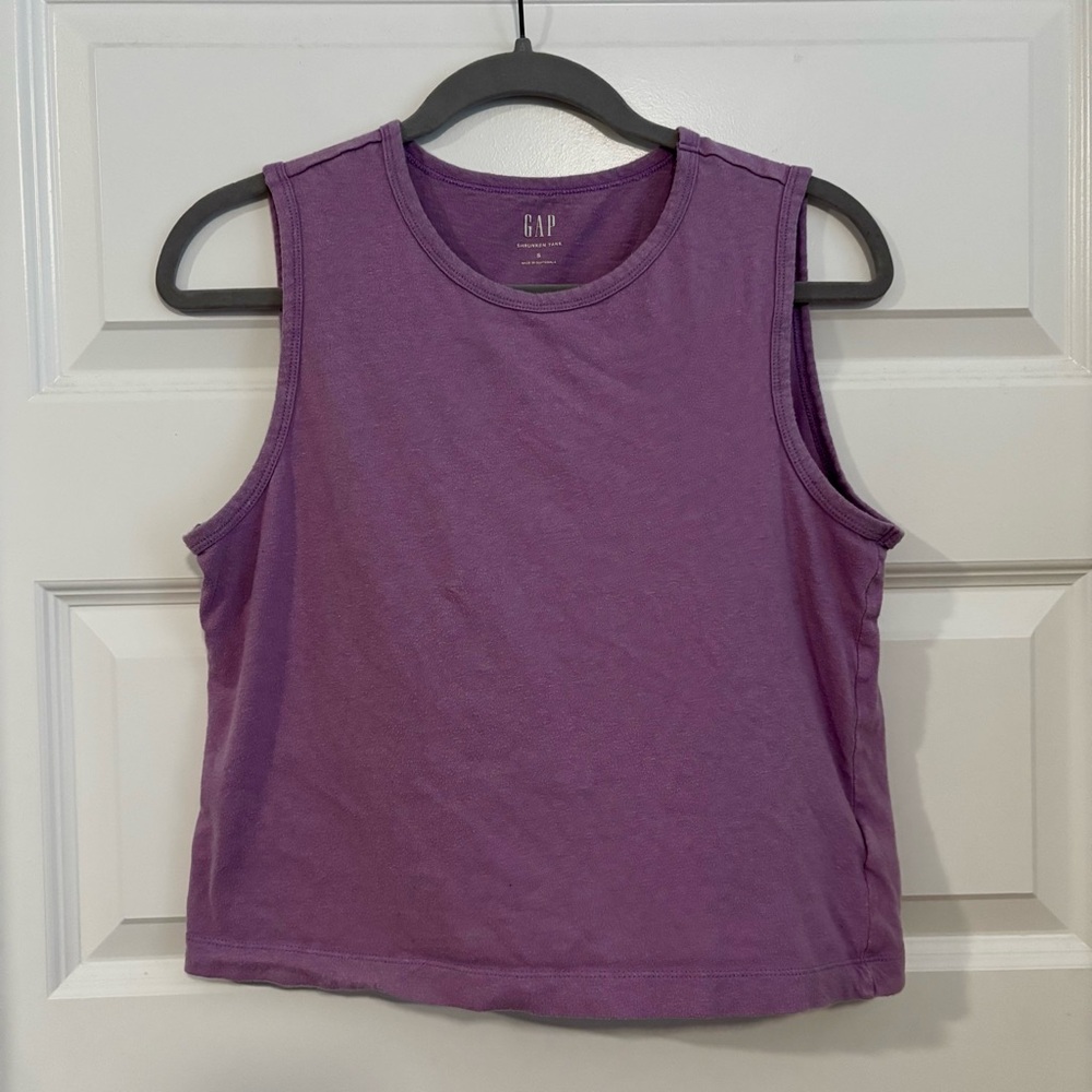 105. GAP Women's Sleeveless Purple Tank Top Size Small 100% cotton
